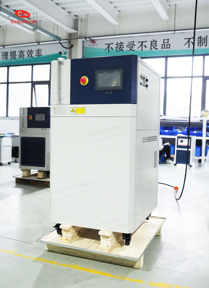 高低溫一體機(jī)ZTM-20-200-40W軸側(cè)