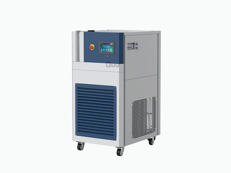 ZTM密閉制冷加熱循環(huán)裝置（-40~200℃）